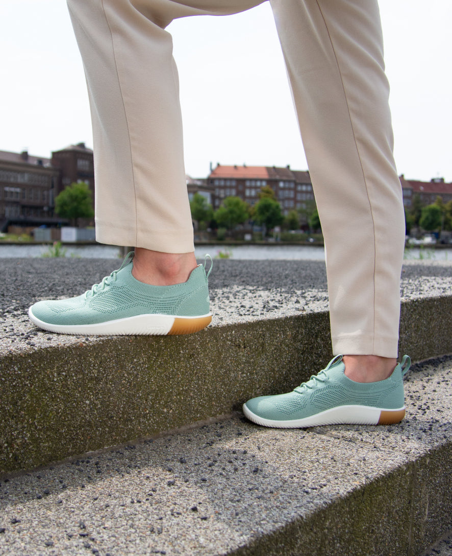 Women's KNX Knit Sneaker | Granite Green/Lichen - Image 8