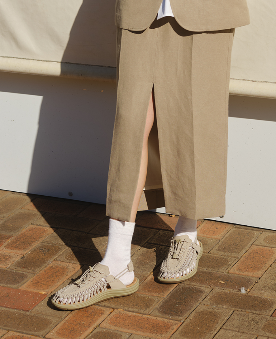 All Gender UNEEK II Convertible Canvas Sneaker | Brindle/Natural - Image 9